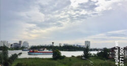 Biệt thự gần sông Sài Gòn