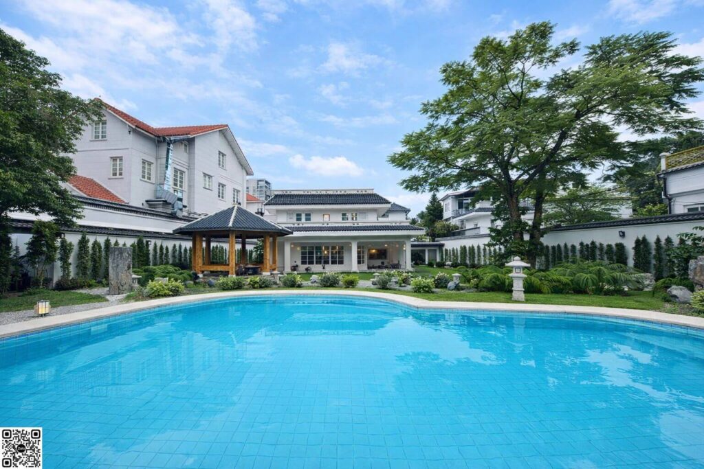 villa for rent in Thao Dien có hồ bơi không gian sống cao cấp