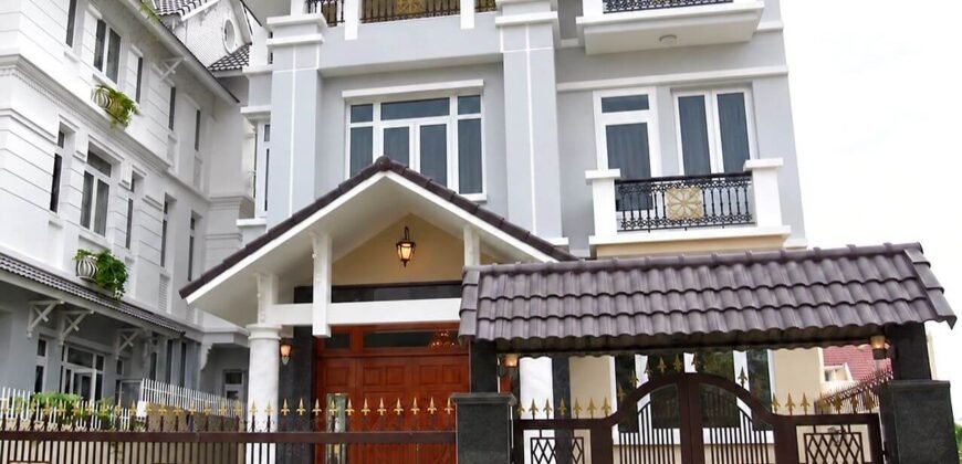Bán biệt thự compound Đông Á Trần Não, 199 m², 54 tỷ