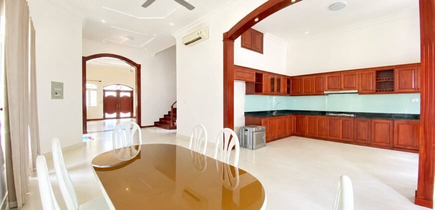 Biệt thự Nguyễn Ư Dĩ Thảo Điền Có Hồ Bơi – 130 Triệu/Tháng