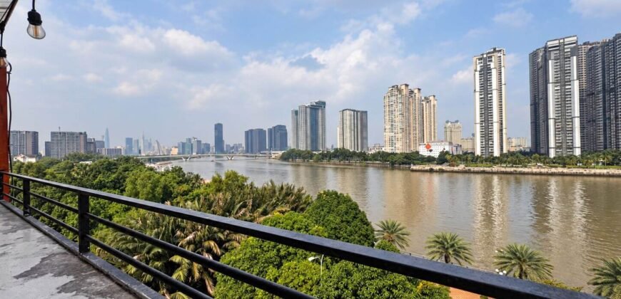 Cho thuê tòa nhà ven sông 2.500 m², 700 triệu/tháng