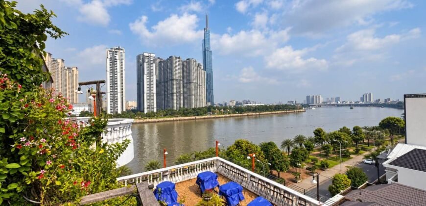 Cho thuê tòa nhà ven sông 2.500 m², 700 triệu/tháng