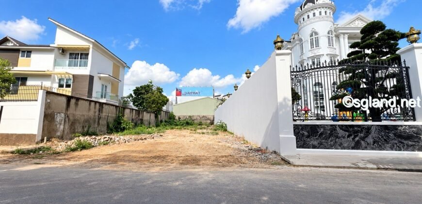 Bán đất biệt thự Quận 2 khu compound Riverside Nguyễn Duy Trinh 495,8 m²
